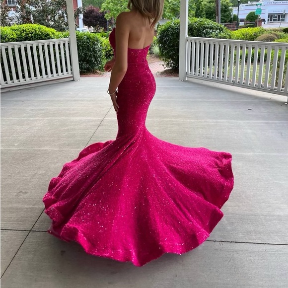 Portia and Scarlett prom dress - Picture 5 of 6